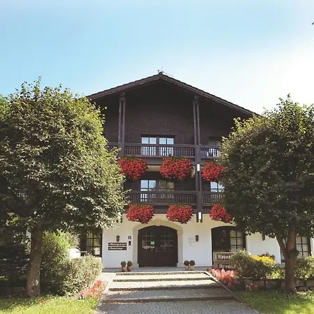 Апартаменты Appartementhaus Uttenthaler *