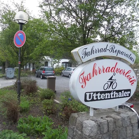Appartementhaus Uttenthaler Апартаменты *